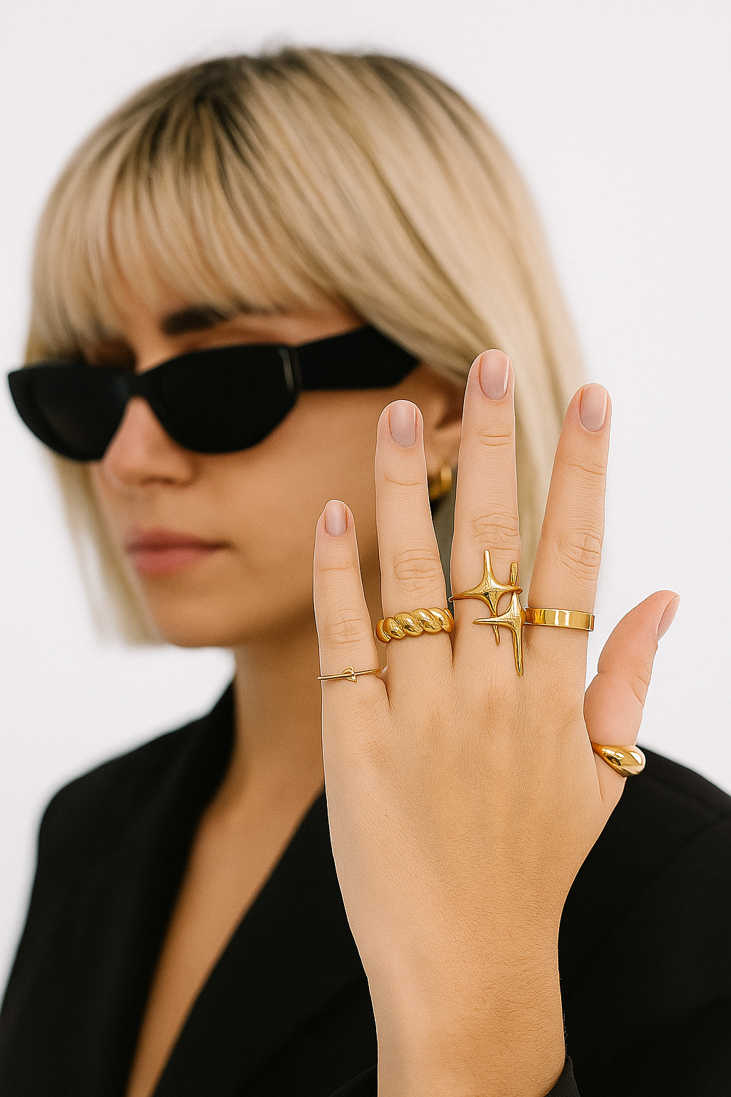 Set de Anillos Dorados (5 piezas)