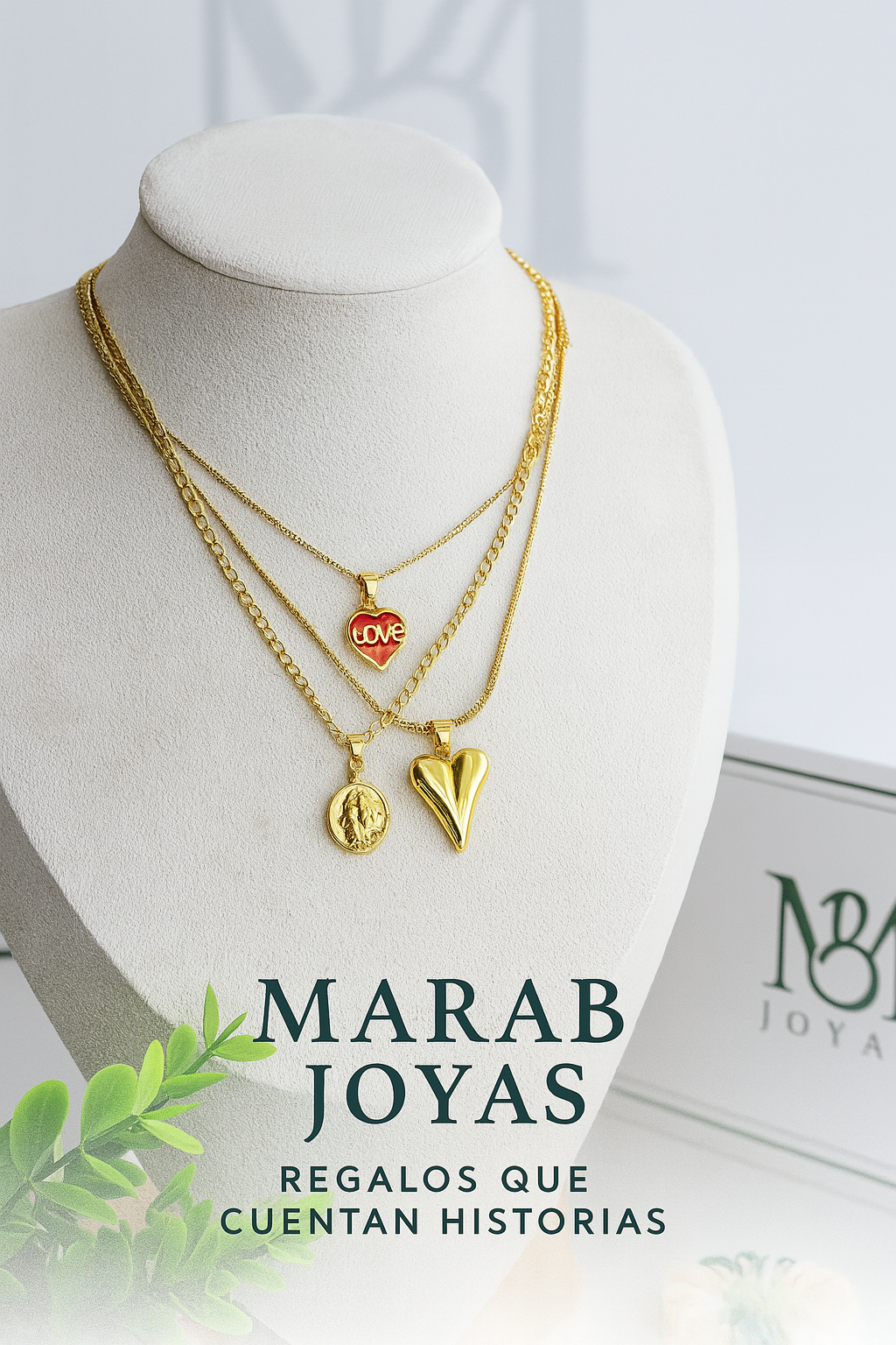 Set Triple Corazón – Collares Dorados con Dijes de Amor