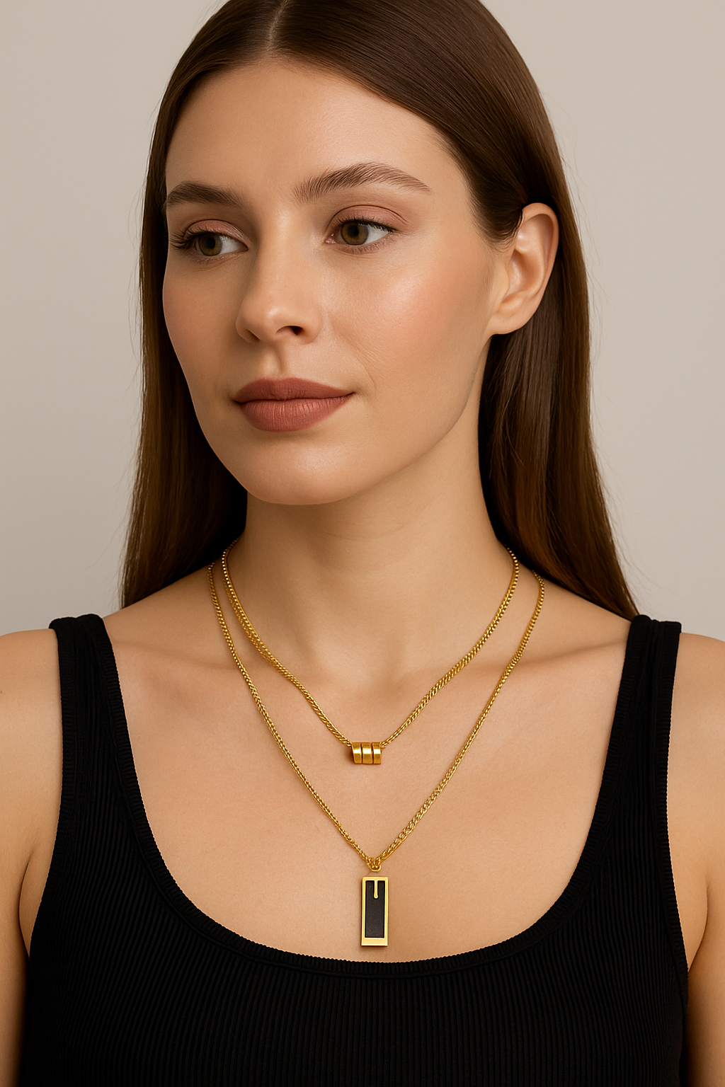 Set Geométrico: Collares Dorados con Dijes Minimalistas