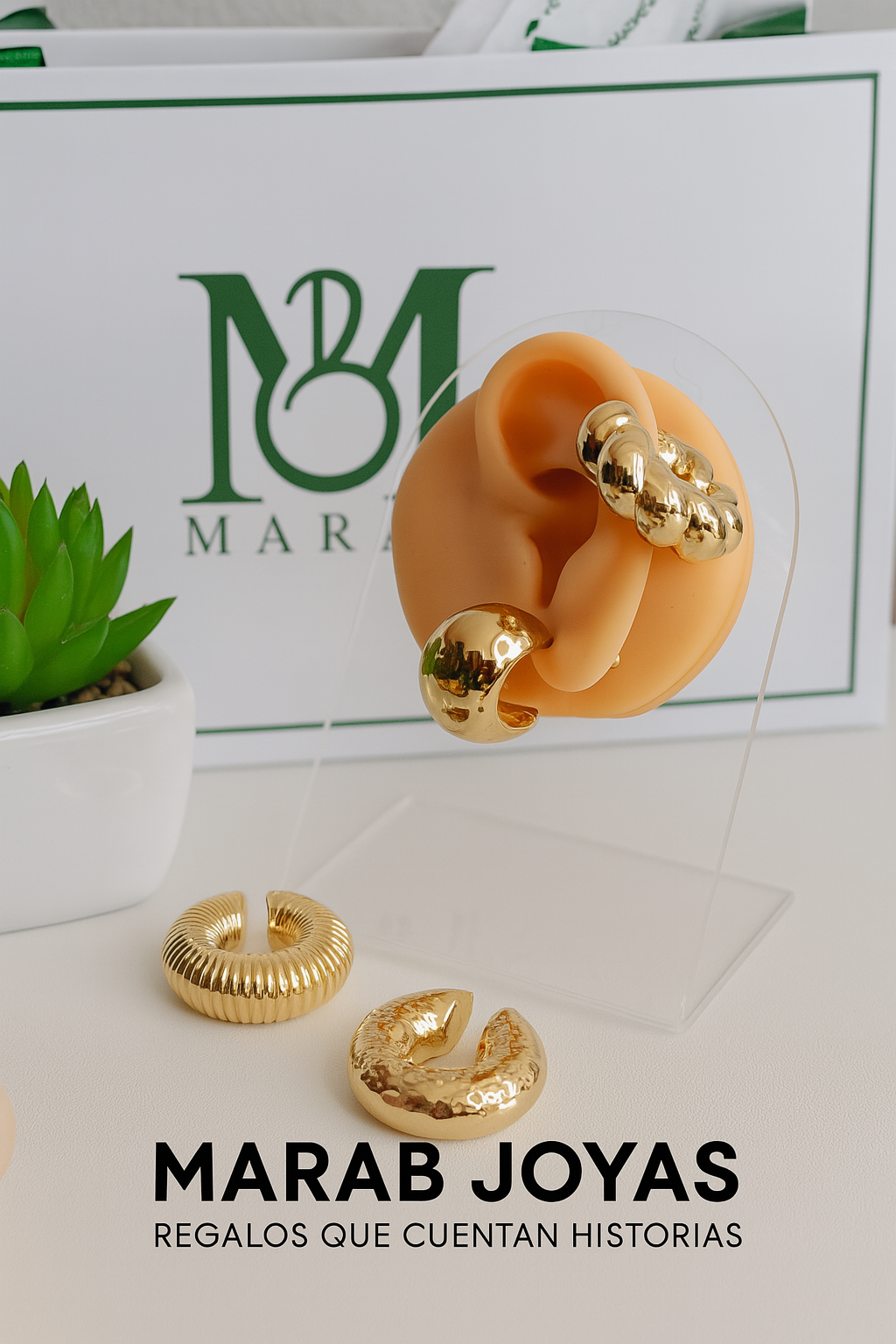 Set Ear Cuffs Dorados: 3 Diseños en Volumen Esculpido