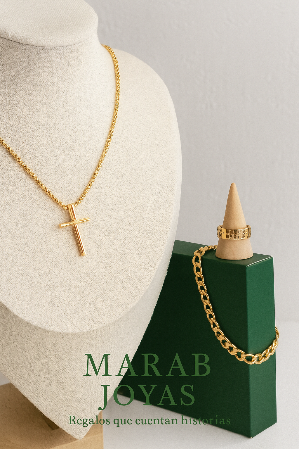 Set Cruz Dorada: Collar + Pulsera + Anillo Unisex